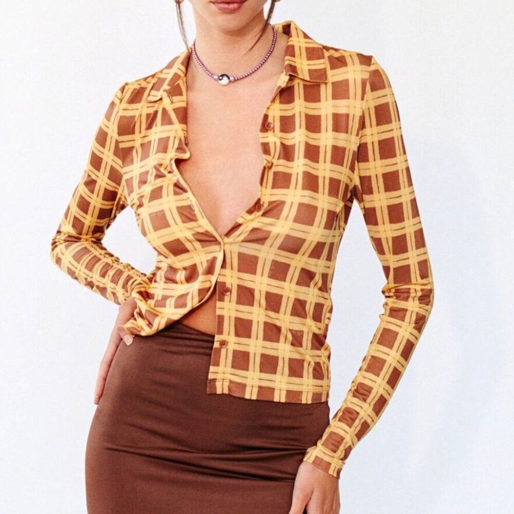 With Jéan Bobbie Shirt in Cher
